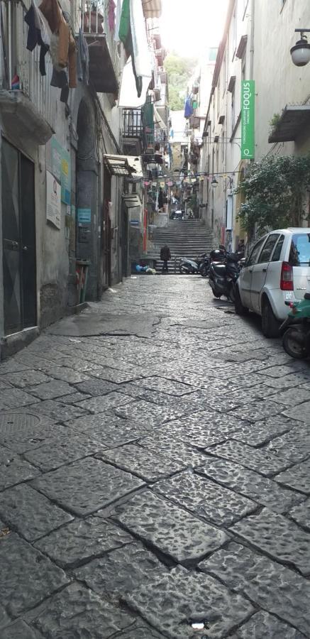 B&B Ruffo Nel Cuore Di Napoli Extérieur photo