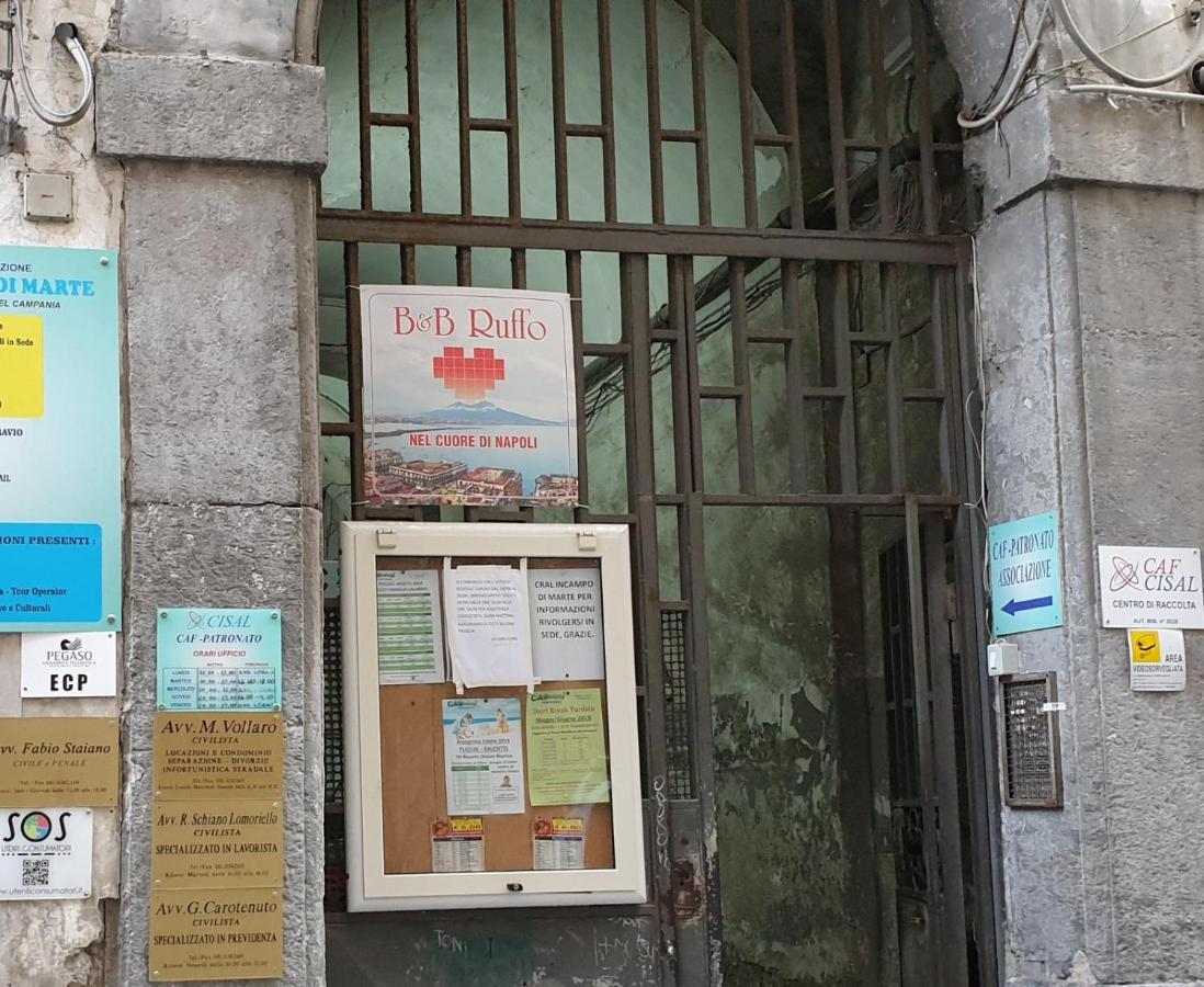 B&B Ruffo Nel Cuore Di Napoli Extérieur photo