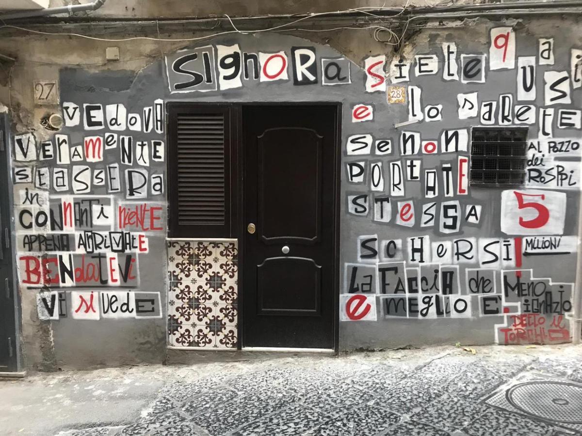 B&B Ruffo Nel Cuore Di Napoli Extérieur photo