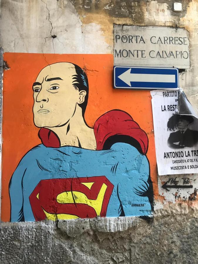 B&B Ruffo Nel Cuore Di Napoli Extérieur photo
