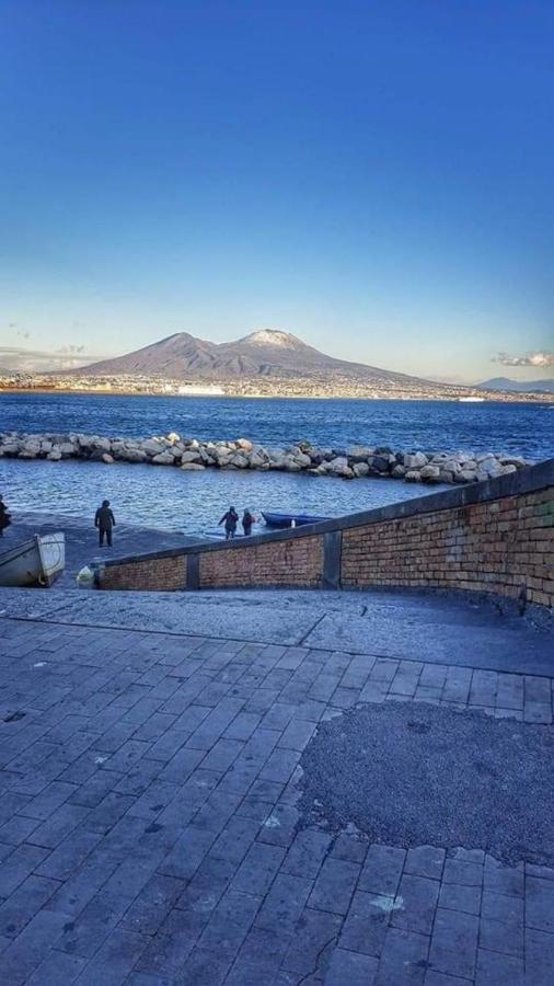 B&B Ruffo Nel Cuore Di Napoli Extérieur photo