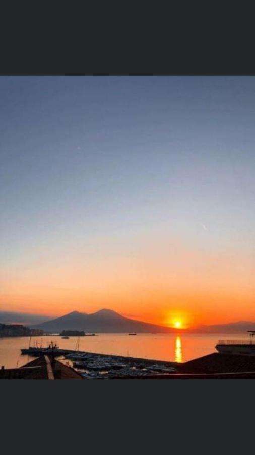 B&B Ruffo Nel Cuore Di Napoli Extérieur photo